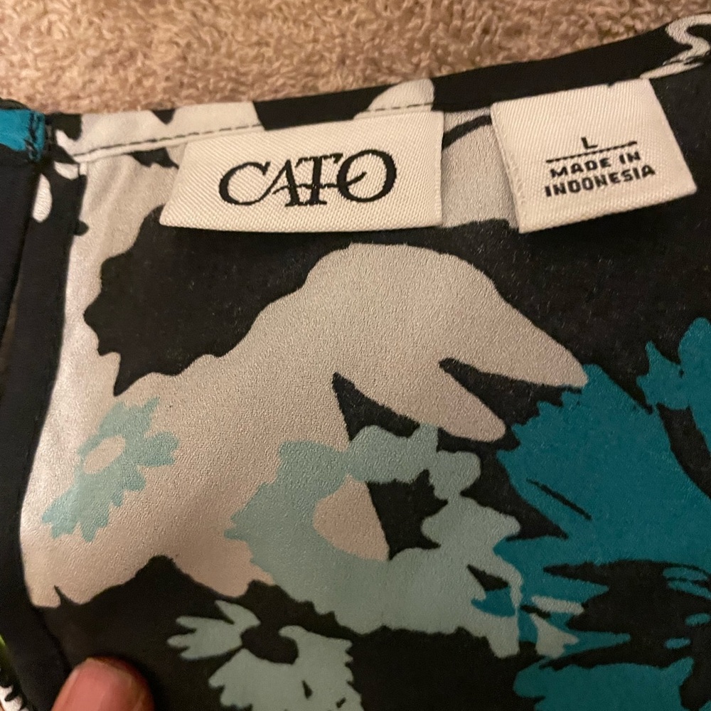 Cato Tie-Front Multicolored Floral Blouse - Picture 7 of 8